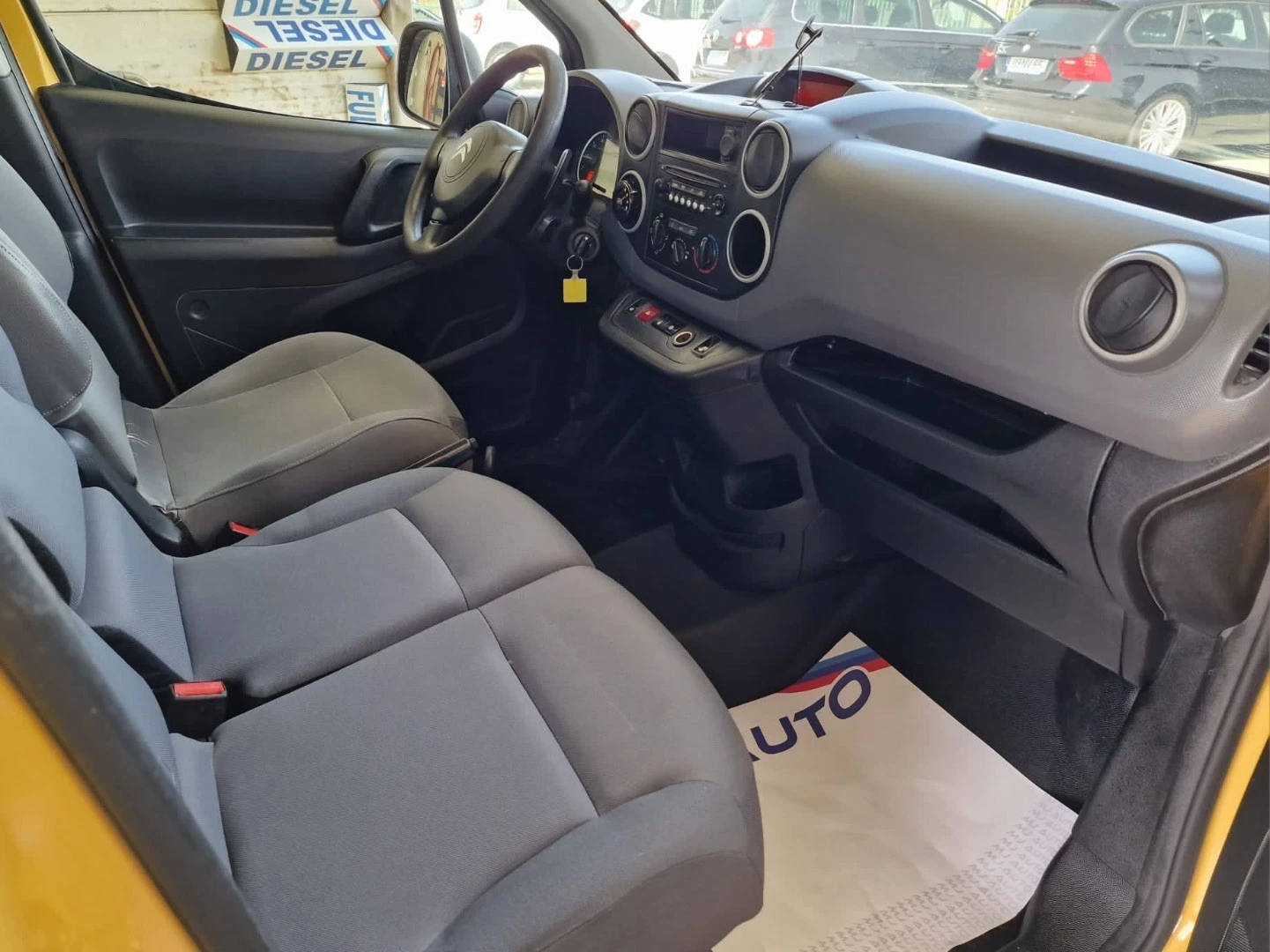 Citroën Berlingo 1.6 BLUEHDI 100cv AUT.