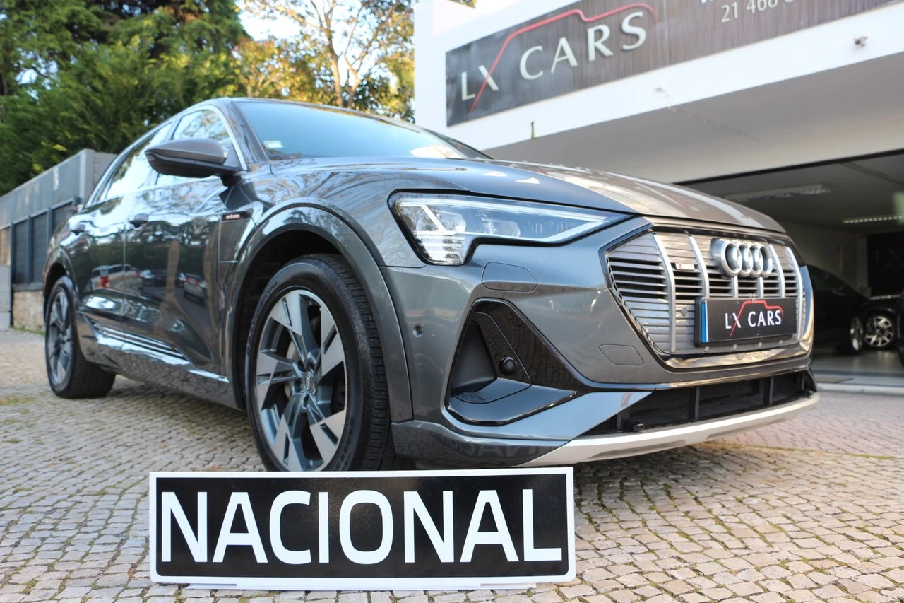 Audi e-tron 55 quattro S line
