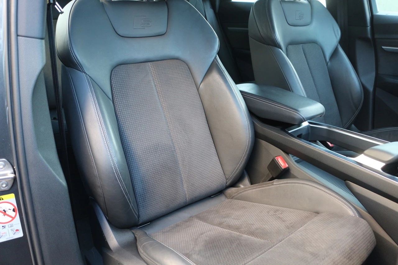 Audi e-tron 55 quattro S line