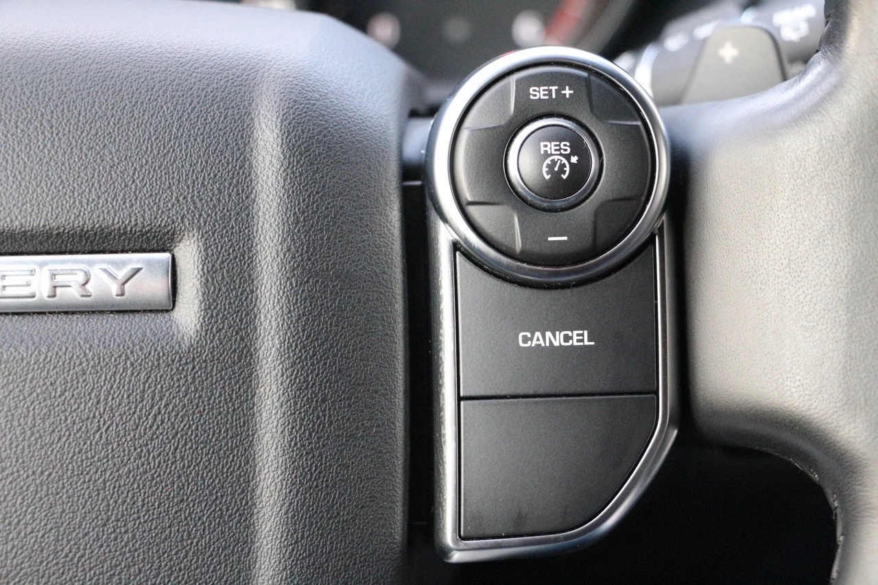 Land Rover Discovery 2.0 SD4 HSE Auto