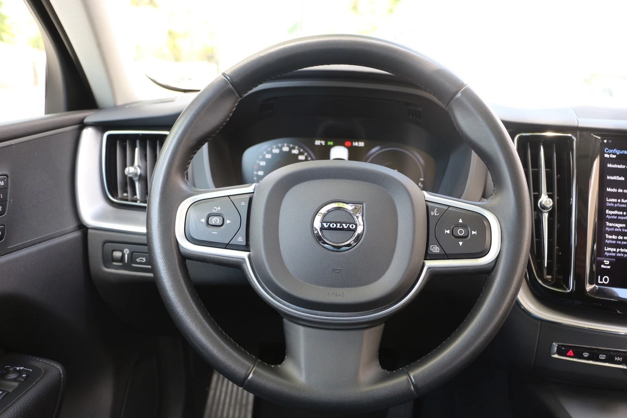 Volvo XC 60 2.0 T8 PHEV Inscription Expression AWD