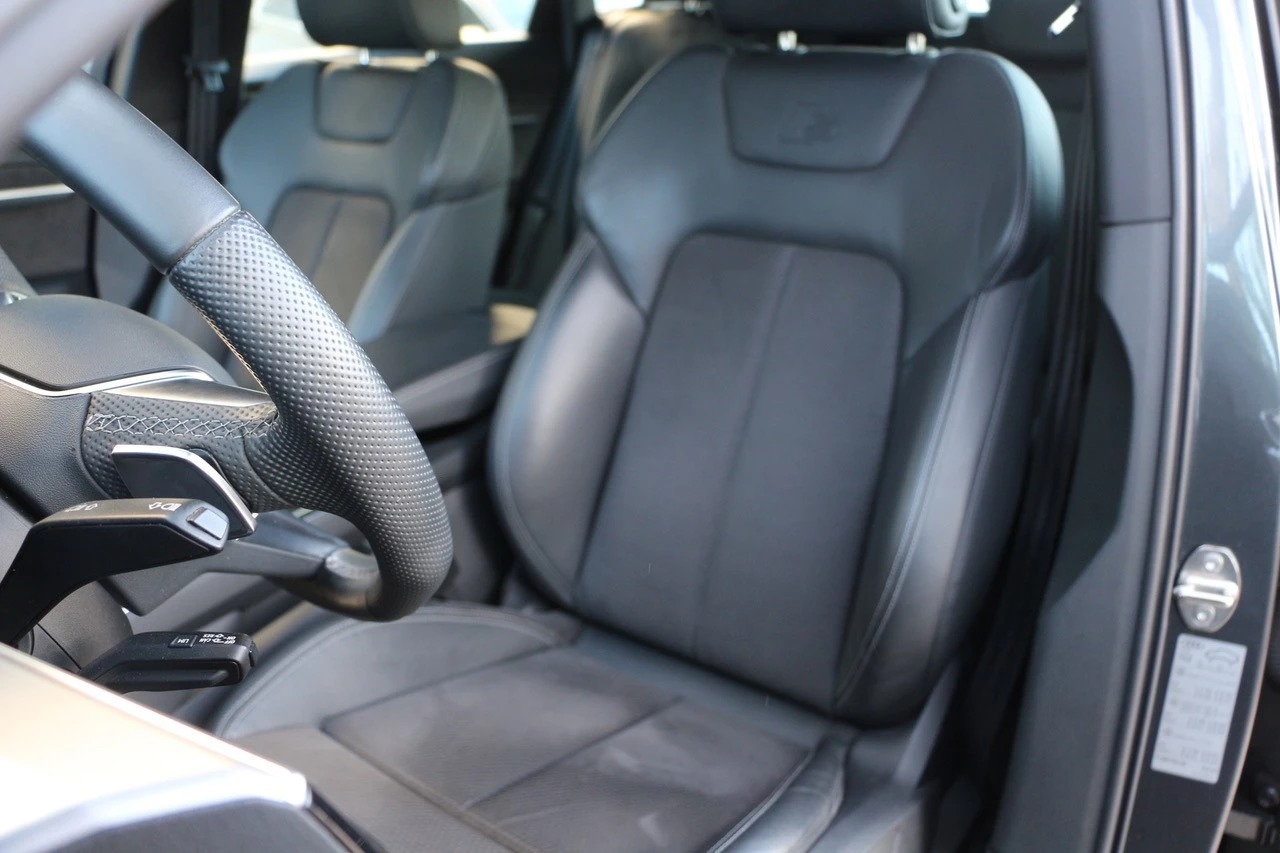 Audi e-tron 55 quattro S line
