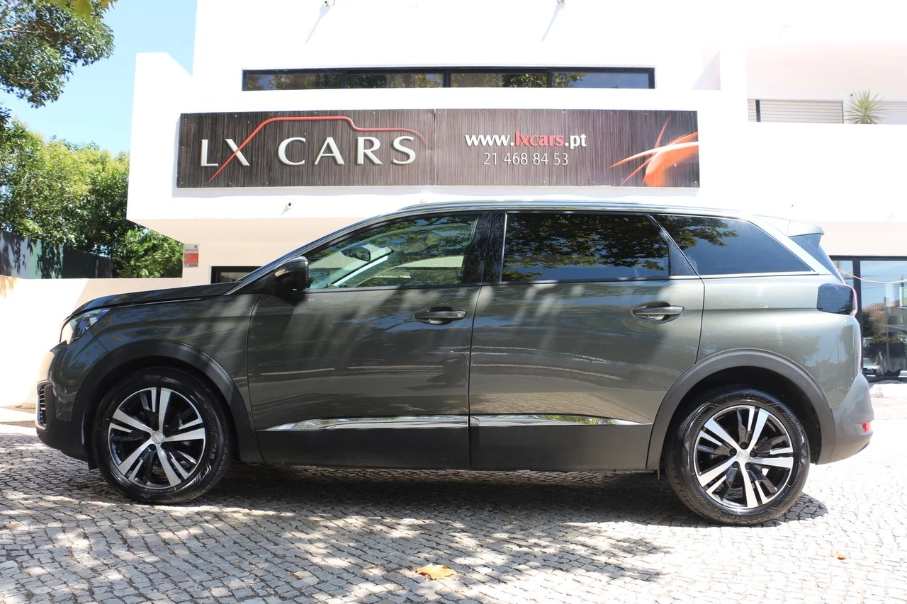 Peugeot 5008 1.5 BlueHDi Allure