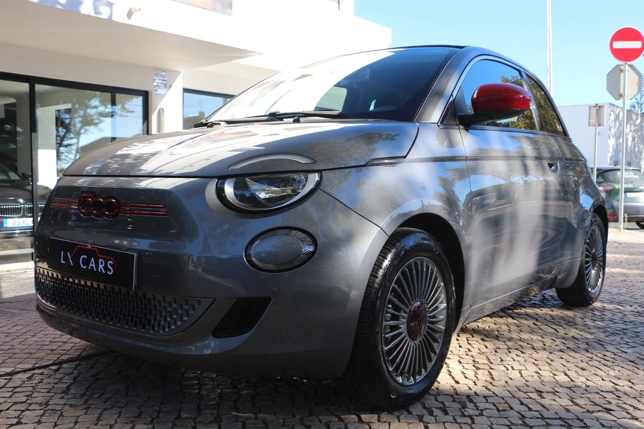 Fiat 500e C RED