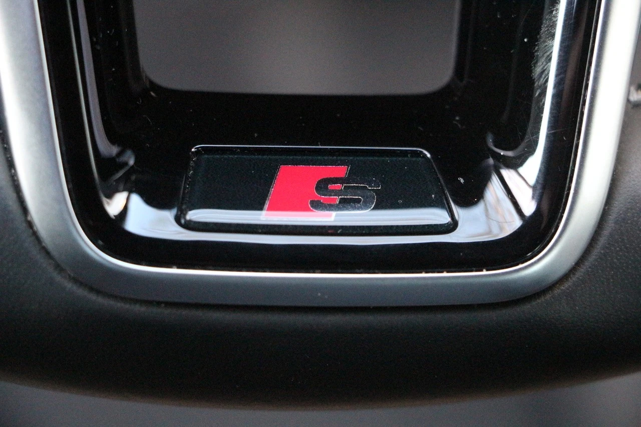 Audi e-tron 55 quattro S line