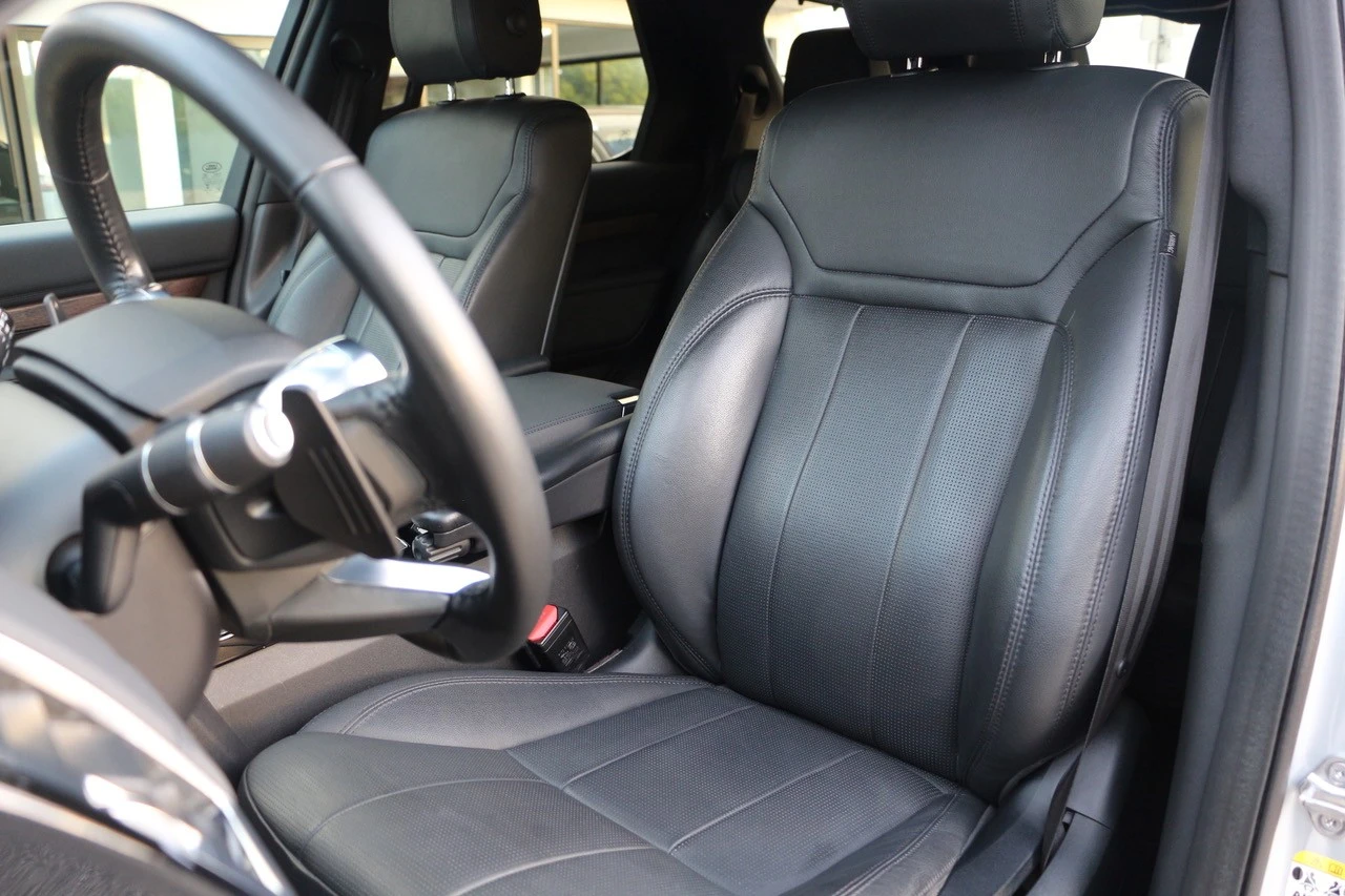 Land Rover Discovery 2.0 SD4 HSE Auto
