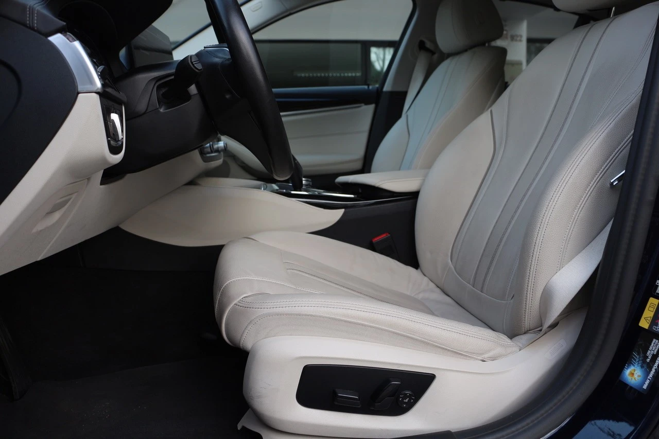 BMW 530 e Line Luxury