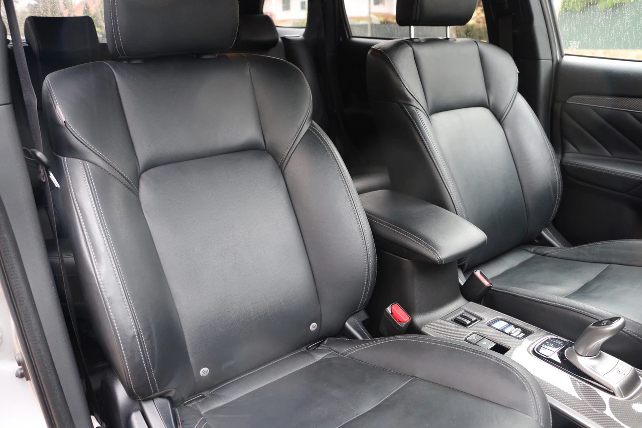 Mitsubishi Outlander 2.4 PHEV Instyle