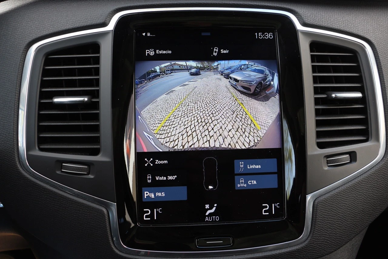 Volvo XC 90 2.0 T8 PHEV Momentum Plus AWD