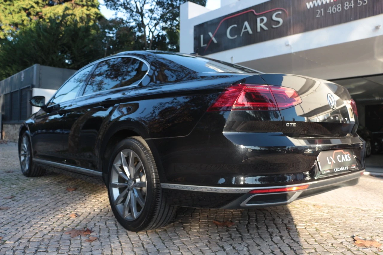 VW Passat 1.4 TSI GTE+ Plug-in