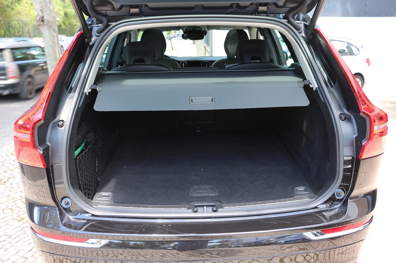 Volvo XC 60 2.0 T8 PHEV Inscription Expression AWD