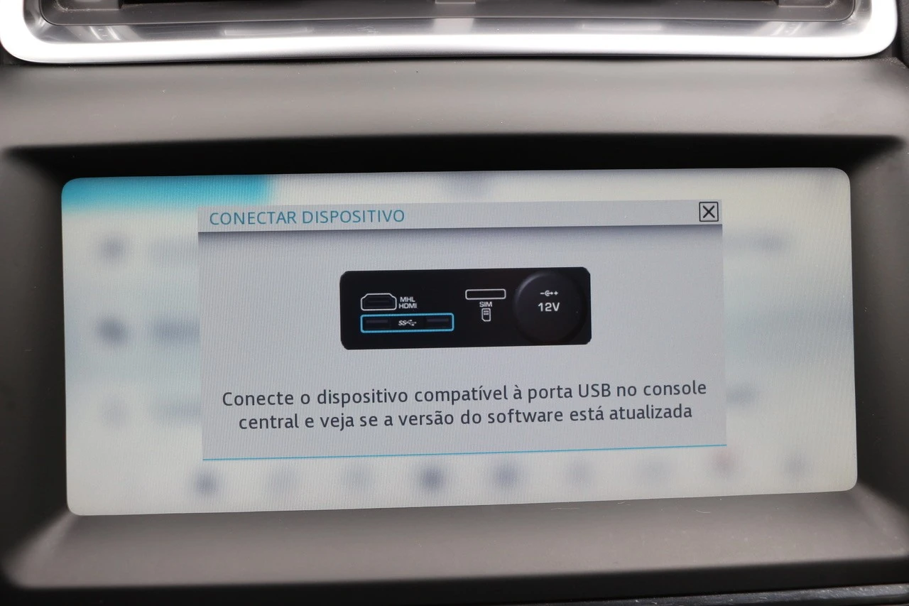 Jaguar E-Pace 2.0 i4D R-Dynamic