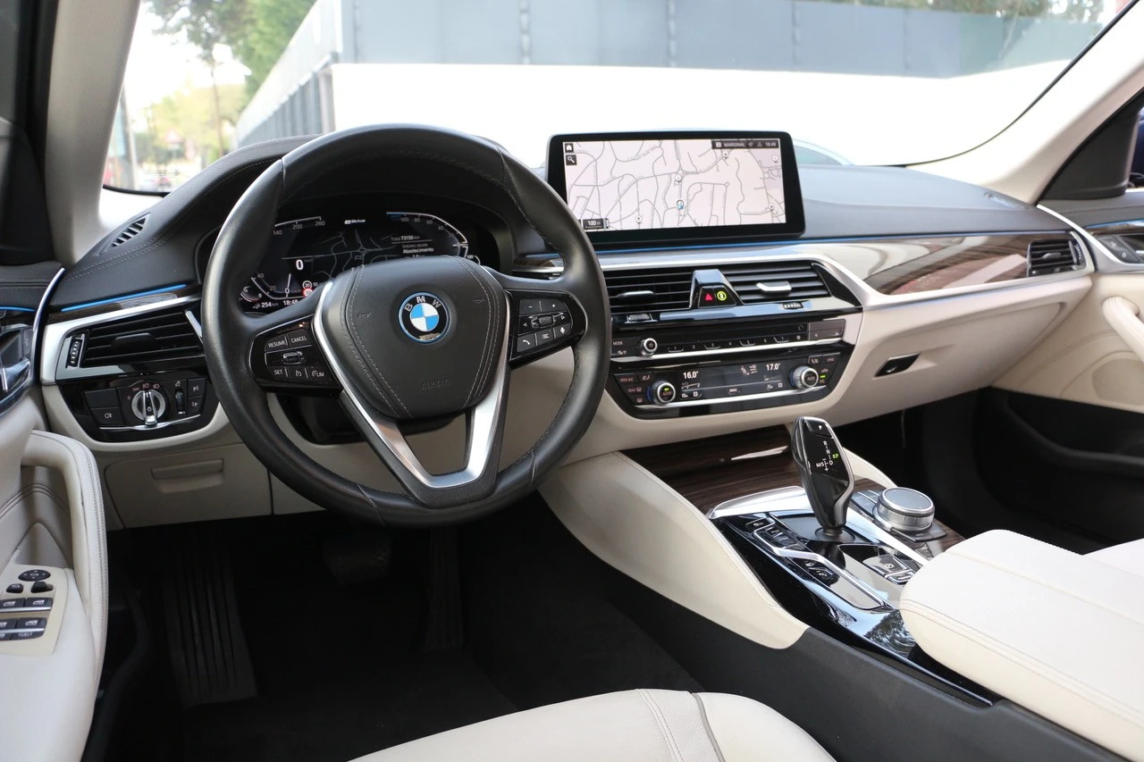 BMW 530 e Line Luxury