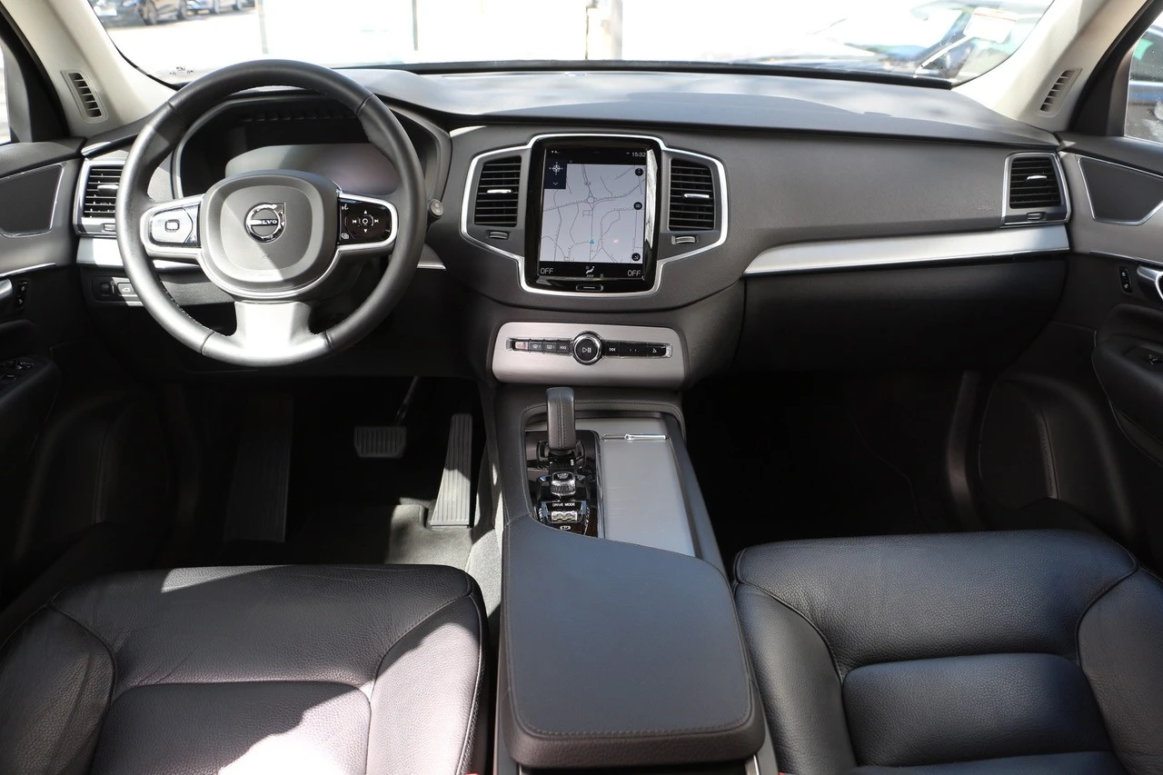 Volvo XC 90 2.0 T8 PHEV Momentum Plus AWD