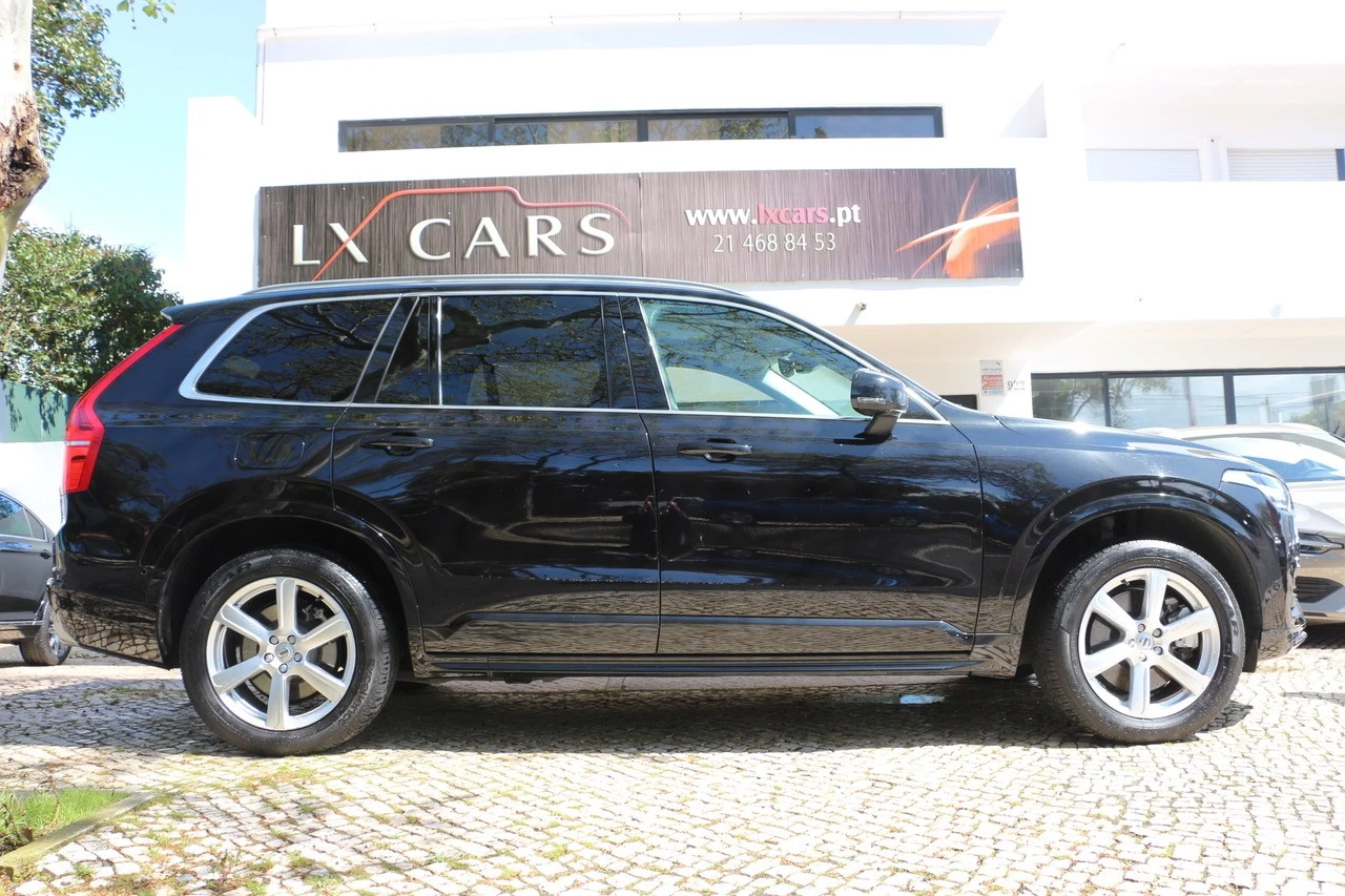 Volvo XC 90 2.0 T8 PHEV Momentum Plus AWD