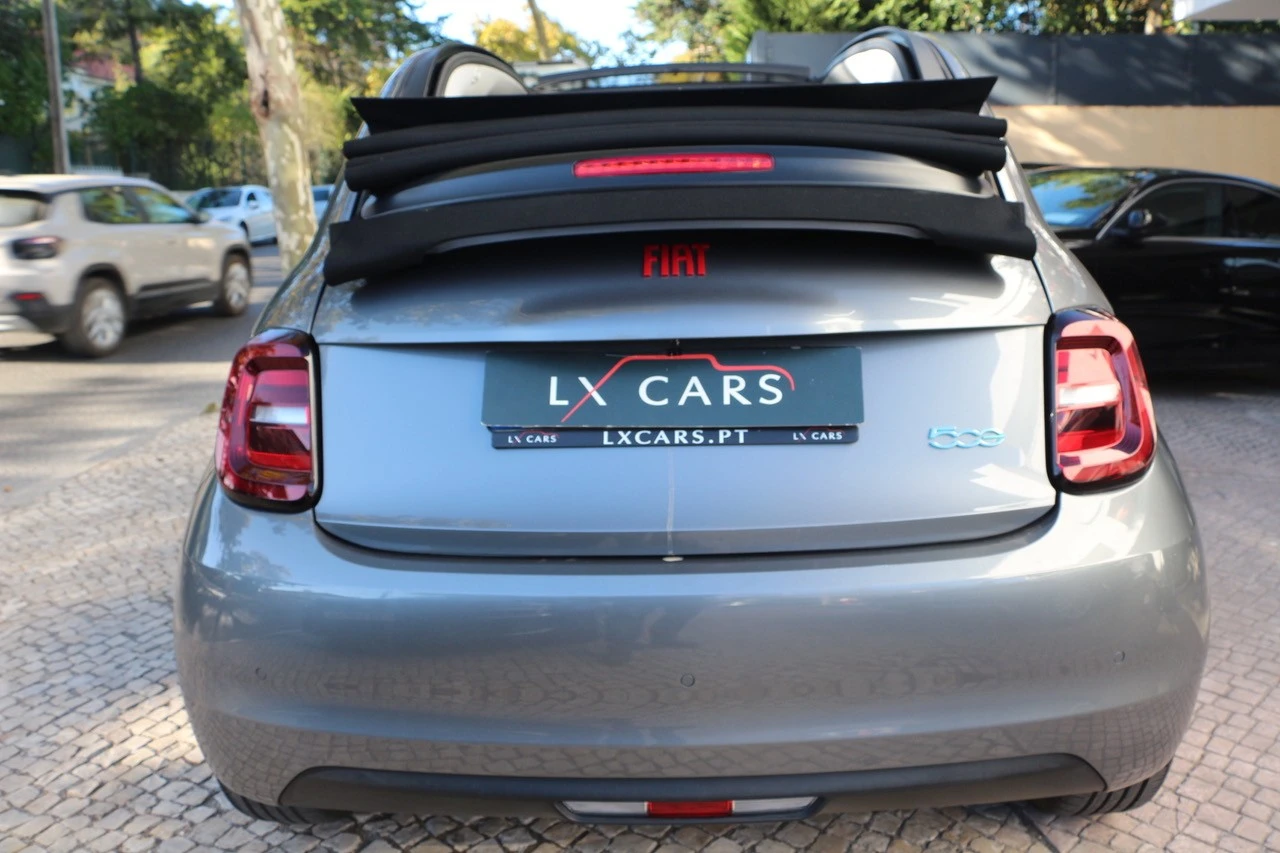 Fiat 500e C RED