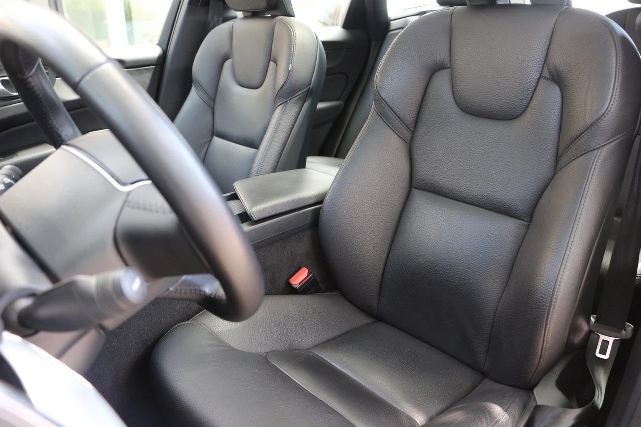 Volvo XC 60 2.0 T8 PHEV Inscription Expression AWD