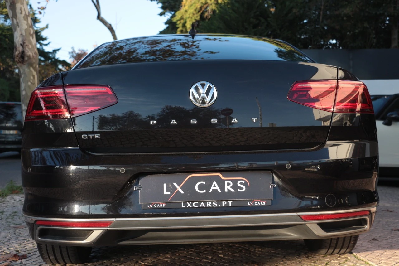 VW Passat 1.4 TSI GTE+ Plug-in