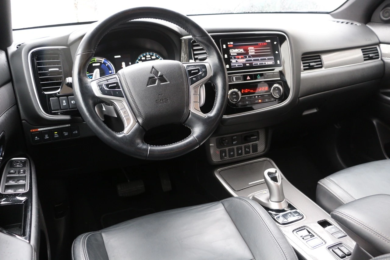 Mitsubishi Outlander 2.4 PHEV Instyle