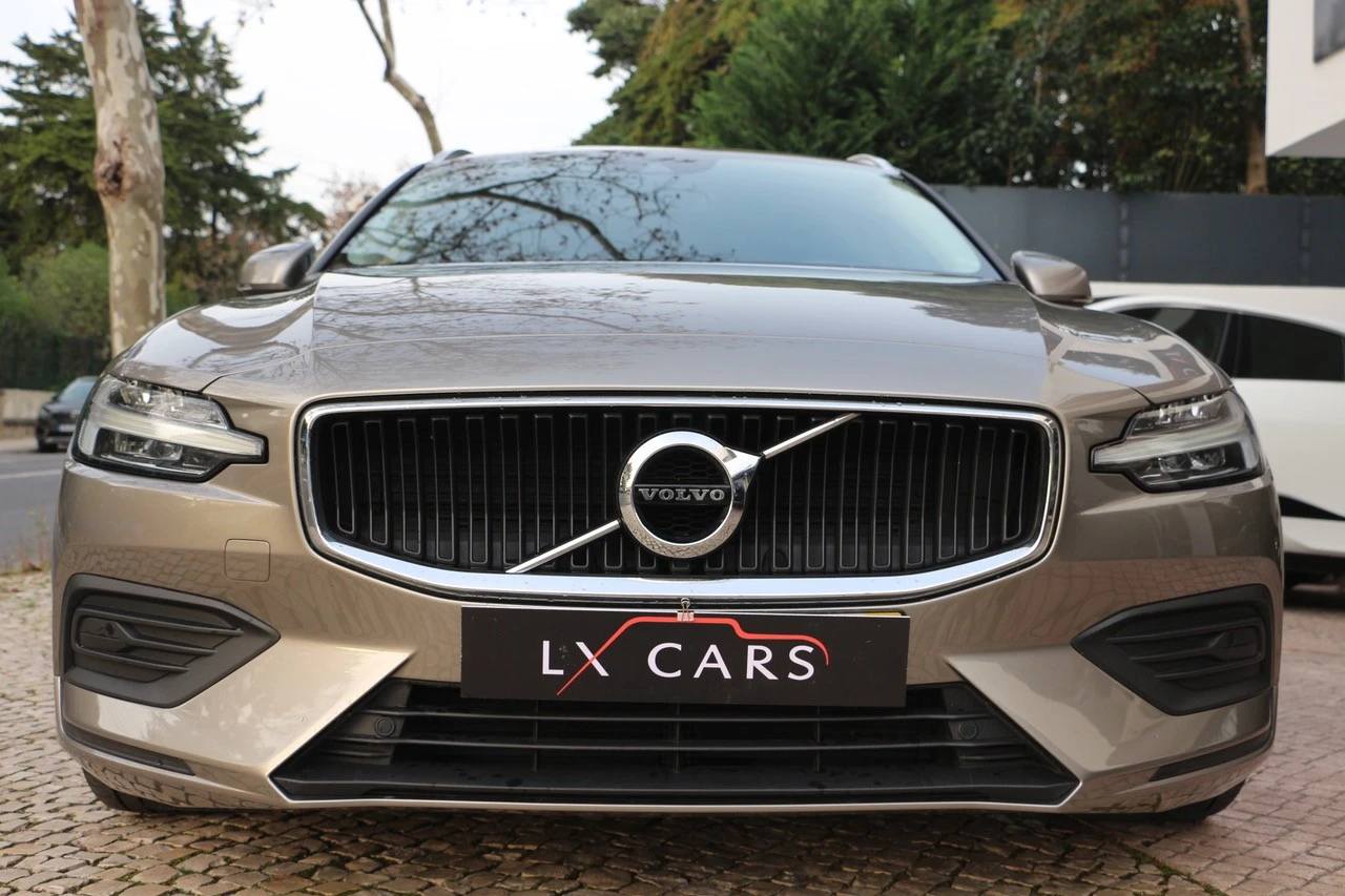 Volvo V60 2.0 D4 Momentum Plus Geartronic