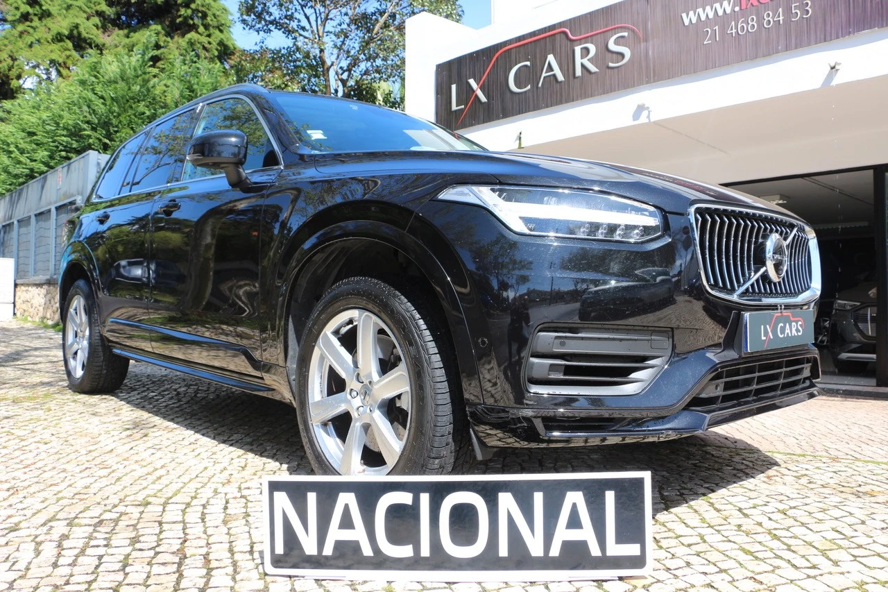 Volvo XC 90 2.0 T8 PHEV Momentum Plus AWD