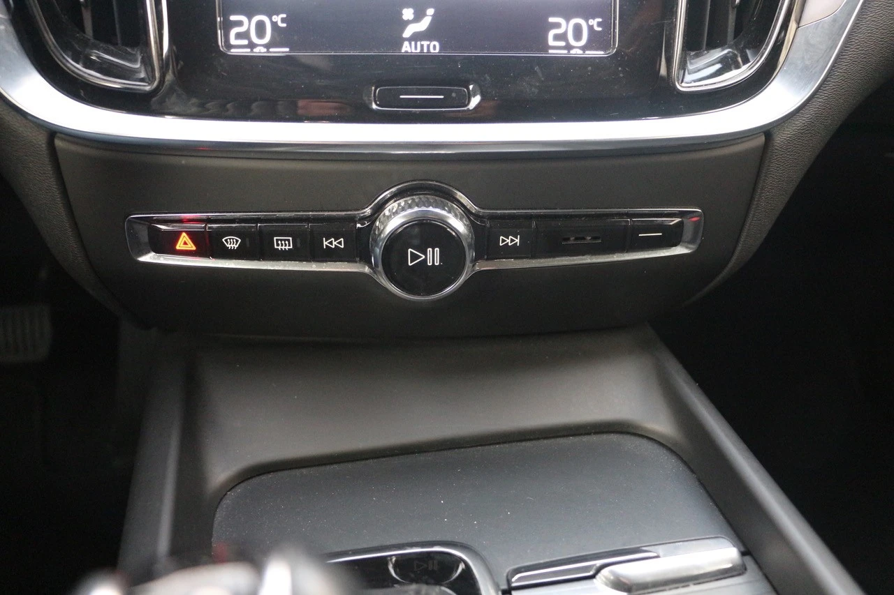 Volvo V60 2.0 D4 Momentum Plus Geartronic