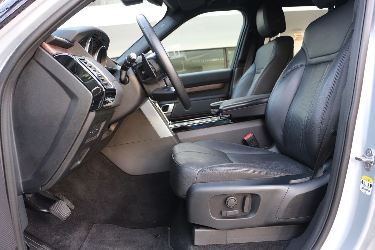 Land Rover Discovery 2.0 SD4 HSE Auto