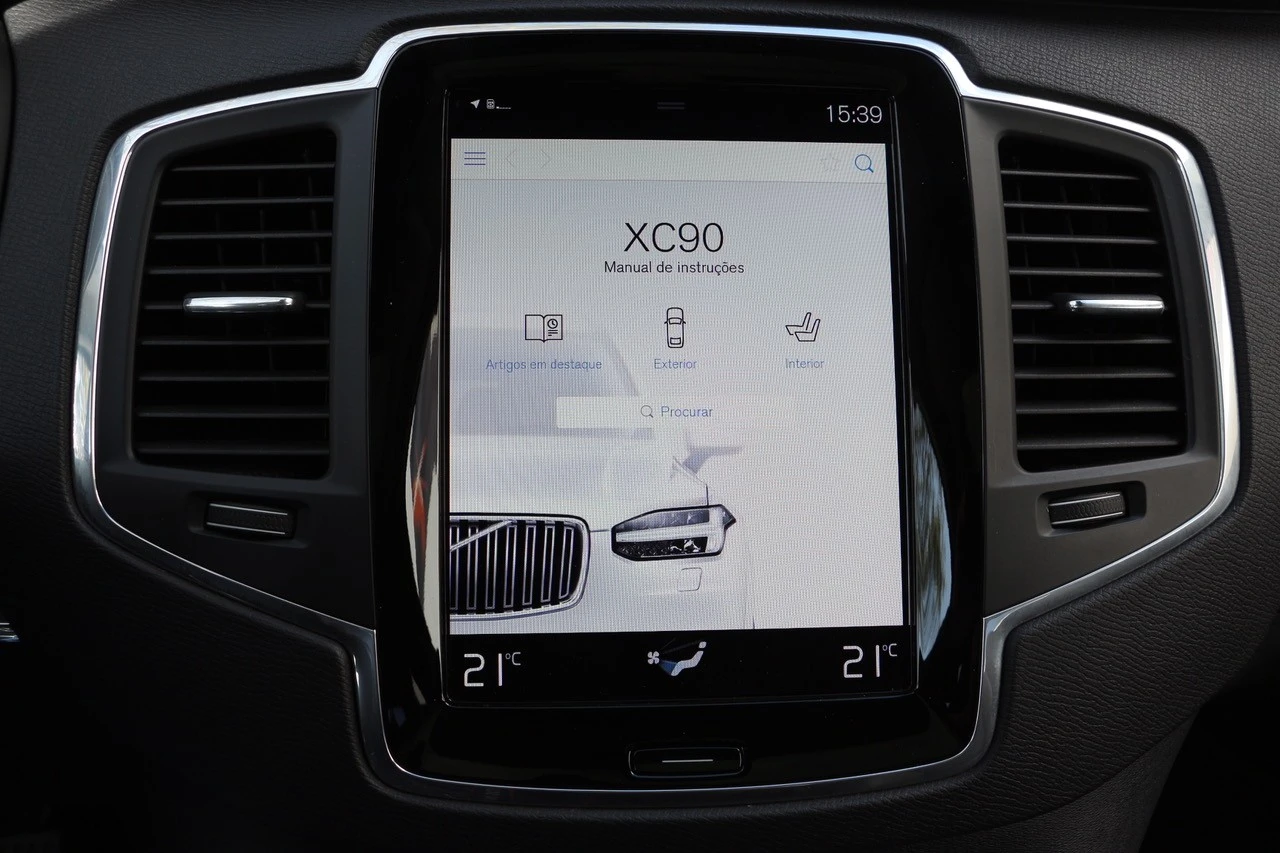 Volvo XC 90 2.0 T8 PHEV Momentum Plus AWD