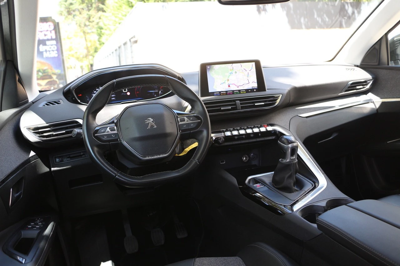 Peugeot 5008 1.5 BlueHDi Allure