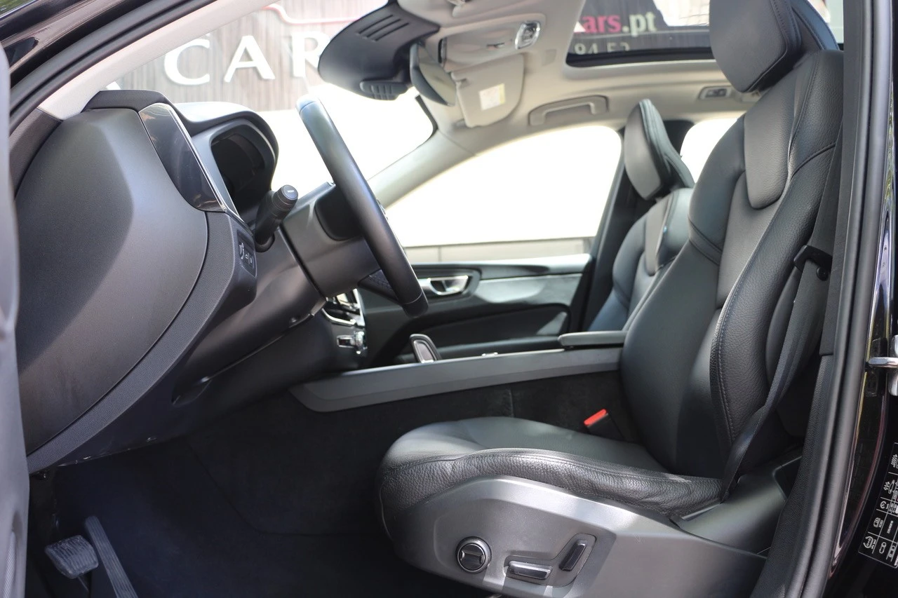Volvo XC 60 2.0 T8 PHEV Inscription Expression AWD