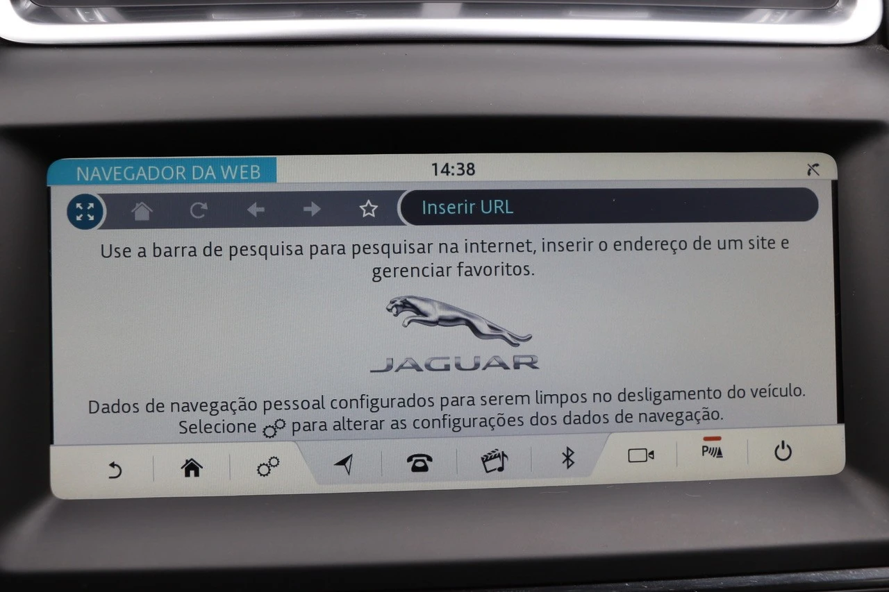 Jaguar E-Pace 2.0 i4D R-Dynamic