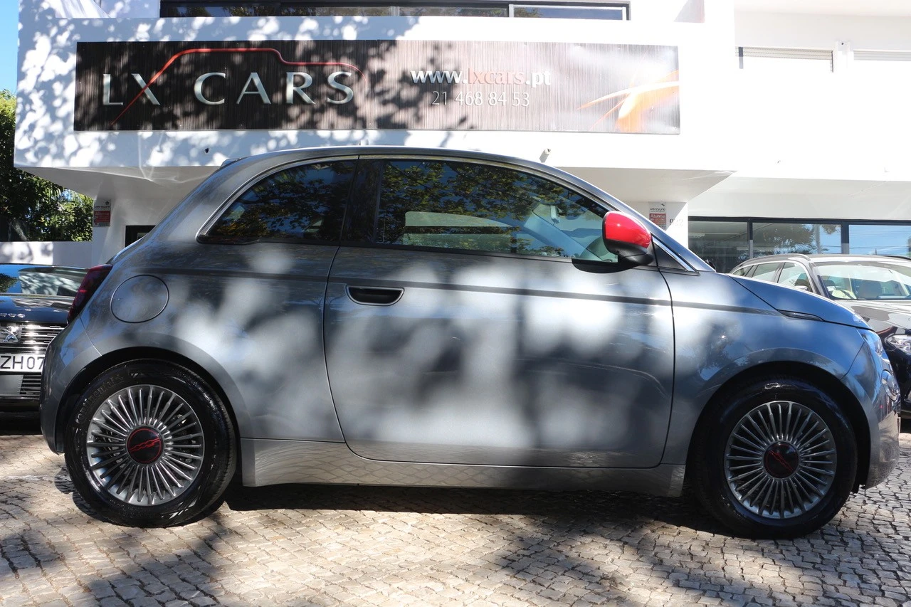 Fiat 500e C RED