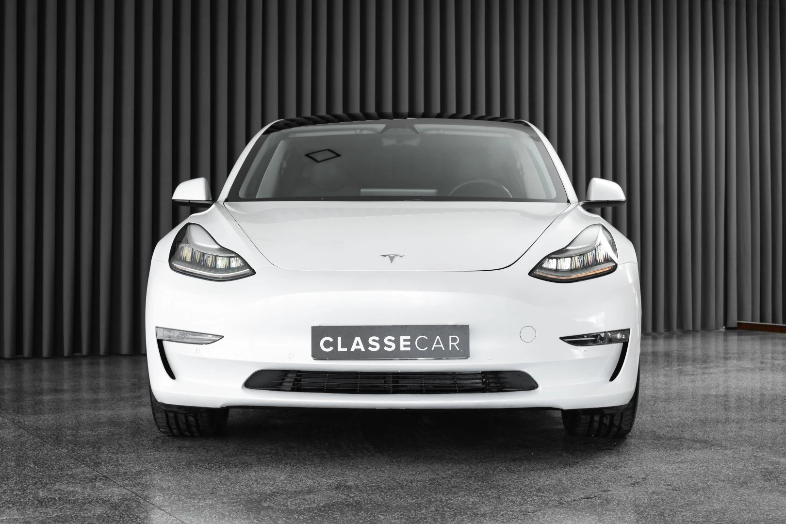 Tesla Model 3 Long Range AWD Dual Motor