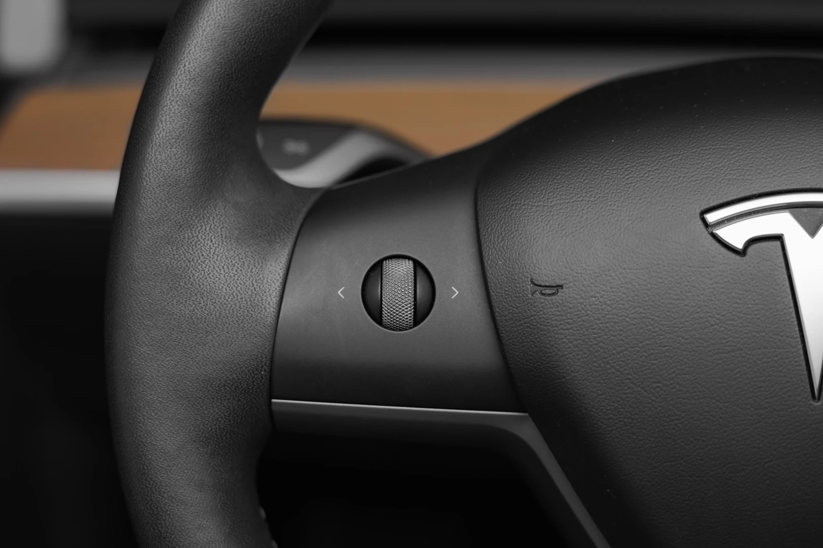 Tesla Model 3 Long Range AWD Dual Motor