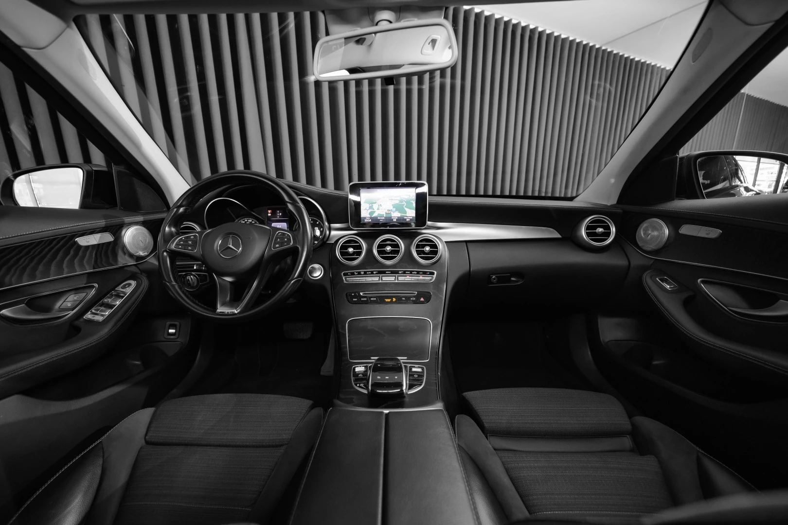 Mercedes-Benz C 220 d Station 9G-TRONIC AMG Line