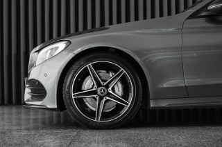 Mercedes-Benz C 220 d Station 9G-TRONIC AMG Line