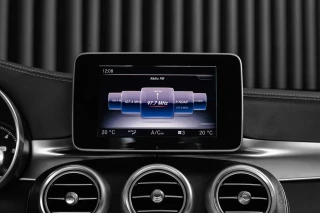 Mercedes-Benz C 220 d Station 9G-TRONIC AMG Line