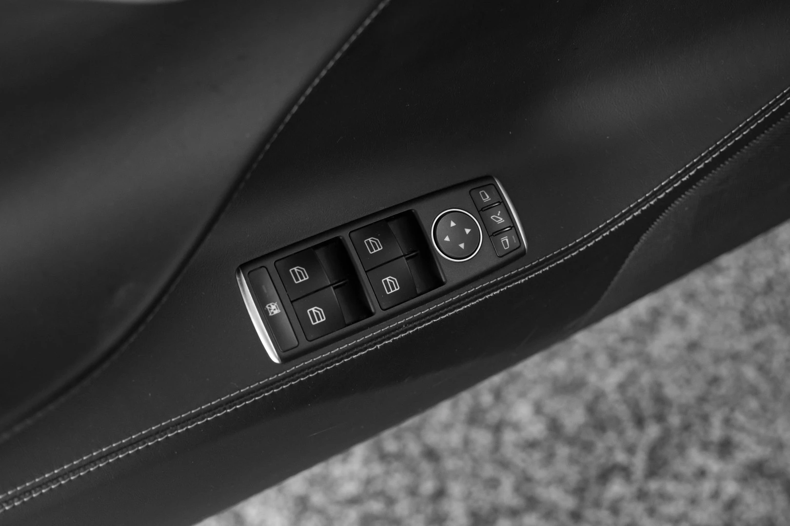 Tesla Model S 90D