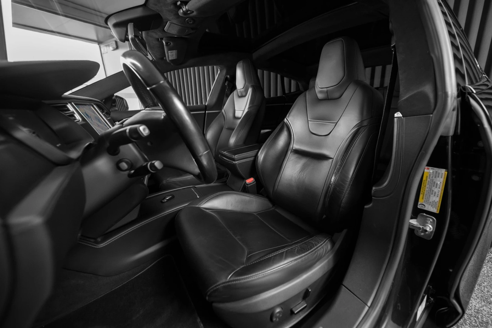 Tesla Model S 90D