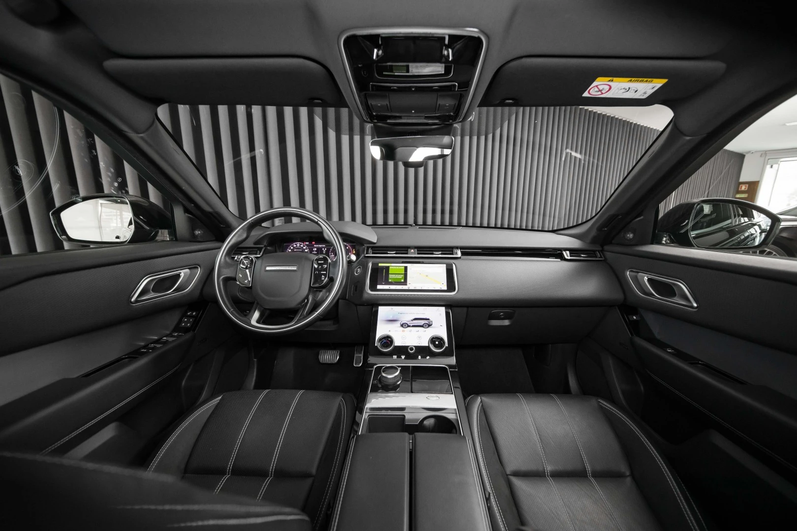 Land Rover Range Rover Velar 2.0 D R-Dynamic HSE