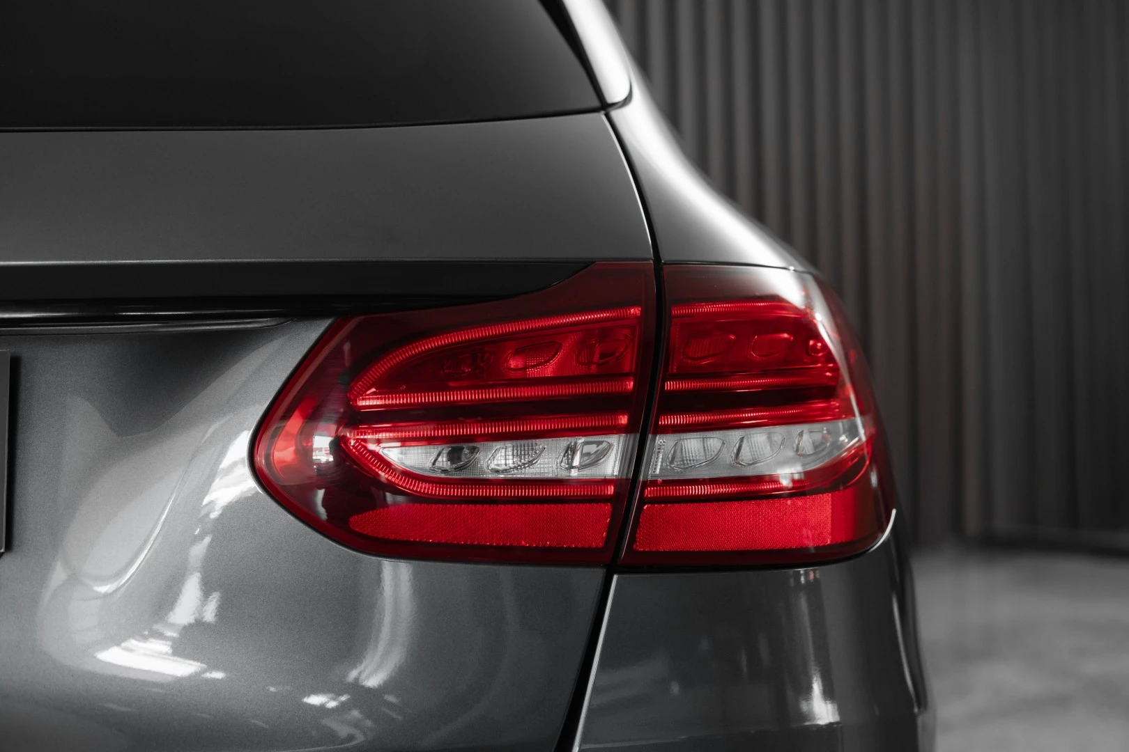 Mercedes-Benz C 220 d Station 9G-TRONIC AMG Line