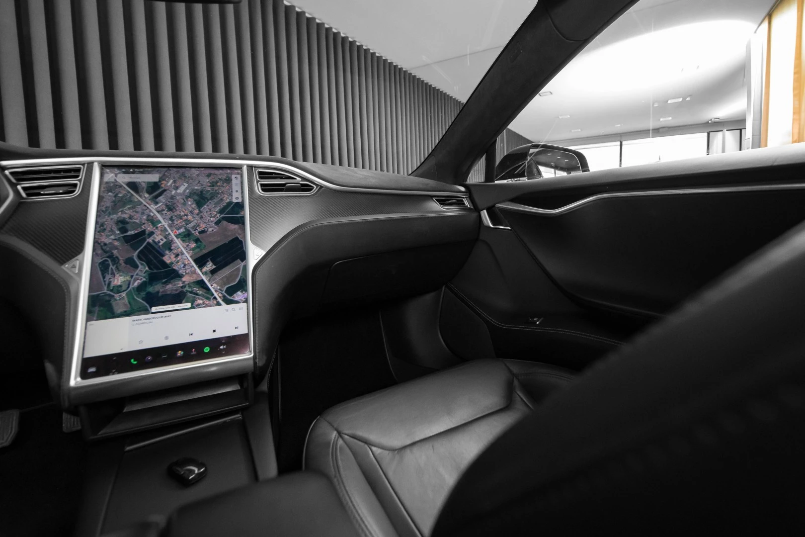 Tesla Model S 90D