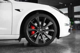 Tesla Model 3 Performance Dual Motor AWD