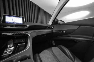 Peugeot 3008 1.6 BlueHDi Allure EAT6 J18