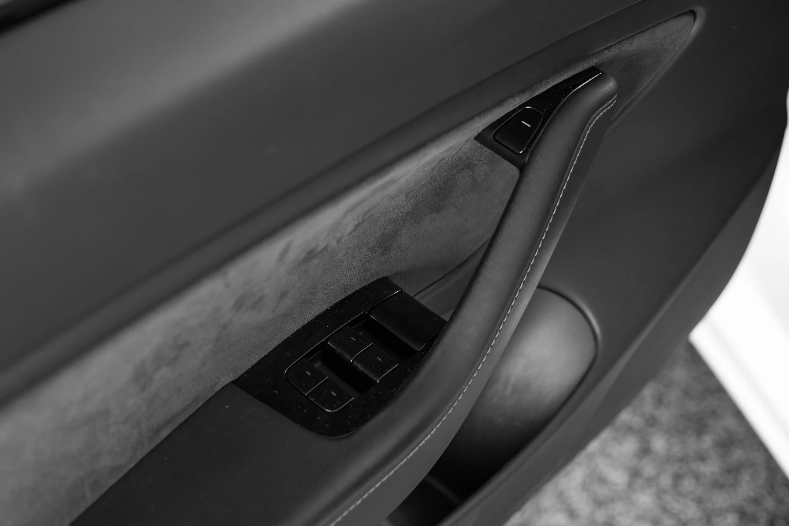 Tesla Model 3 Long Range AWD Dual Motor