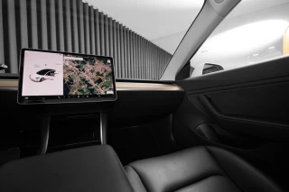 Tesla Model 3 Long Range AWD Dual Motor
