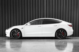 Tesla Model 3 Performance Dual Motor AWD