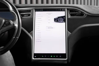 Tesla Model S 90D