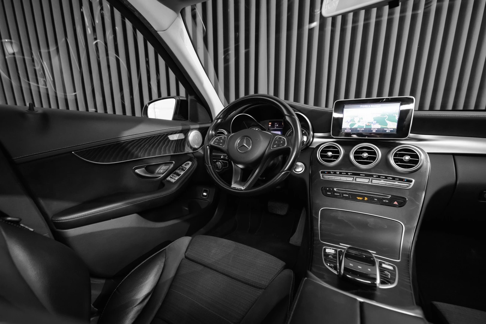 Mercedes-Benz C 220 d Station 9G-TRONIC AMG Line