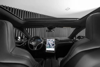 Tesla Model S 90D